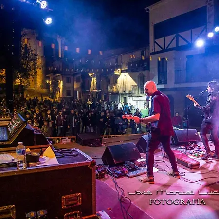 At La Abuela Antonia-el Gurugu Torre de Don Miguel
