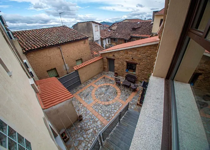 At La Abuela Antonia-el Gurugú * Torre de Don Miguel