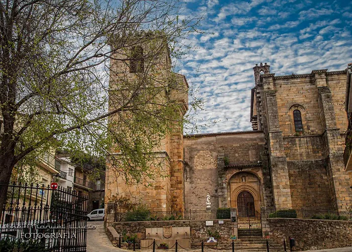 At La Abuela Antonia-el Gurugu * Torre de Don Miguel